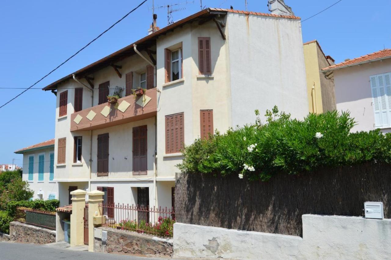 Suite Lamartine Saint-Raphaël المظهر الخارجي الصورة